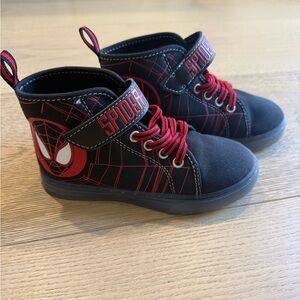 Marvel Spiderman kids High-Tops light up sneakers Size 11